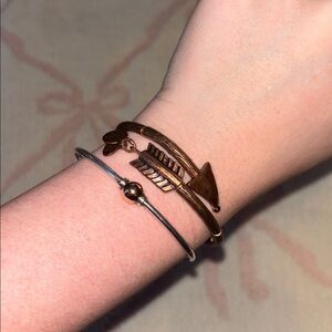 Alex And Ani LoveStruck Arrow Wrap Bracelet NWT